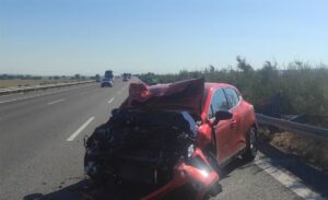 BURSA (AA) – Bursa’nın Karacabey ilçesinde meydana gelen trafik kazasında