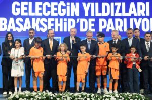 İSTANBUL (AA) – Cumhurbaşkanı Recep Tayyip Erdoğan, "Hangi sebeple olursa
