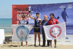 SİNOP (AA) – Türkiye Kürek Federasyonunca Sinop'ta düzenlenen Sanmar Denizcilik