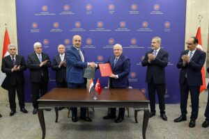 ANKARA (AA) – Dışişleri Bakanı Hakan Fidan, Irak heyetiyle yaptıkları