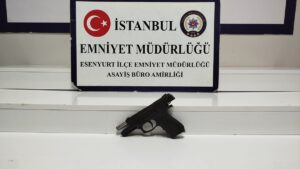 İSTANBUL (AA) – Esenyurt'ta 12-15 Ağustos'ta yapılan asayiş uygulamasında, aranan