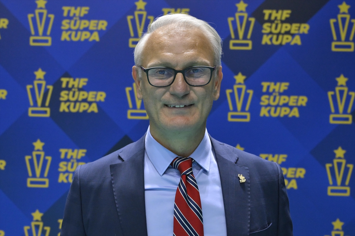 ANKARA (AA) – Hentbol Erkekler Süper Kupa maçında Spor Toto'yu