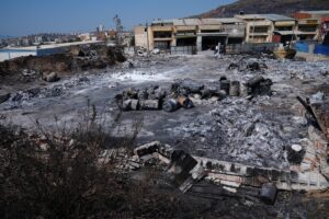 İZMİR (AA) – İzmir'in Karşıyaka ilçesinde çıkan ve geniş bir