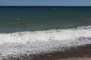 - Rüzgar ve dalga nedeniyle arama çalışması güçlükle yürütülüyor