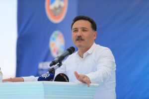 - Merkez, Yamula Barajı gölünde kano, kürek, optimist gibi sporlara