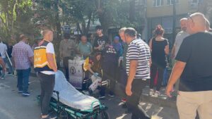 KOCAELİ (AA) – Kocaeli'nin İzmit ilçesinde bir zanlı tarafından bıçaklanan