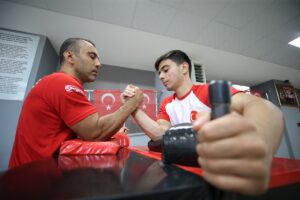 GAZİANTEP (AA) – OKAN COŞKUN – Milli bilek güreşçi Ahmet