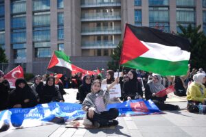 İSTANBUL (AA) – Saadet Partisi İstanbul İl Başkanlığı üyeleri, Gazze'ye