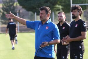 SİVAS (AA) – Net Global Sivasspor Teknik Direktörü Bülent Uygun,