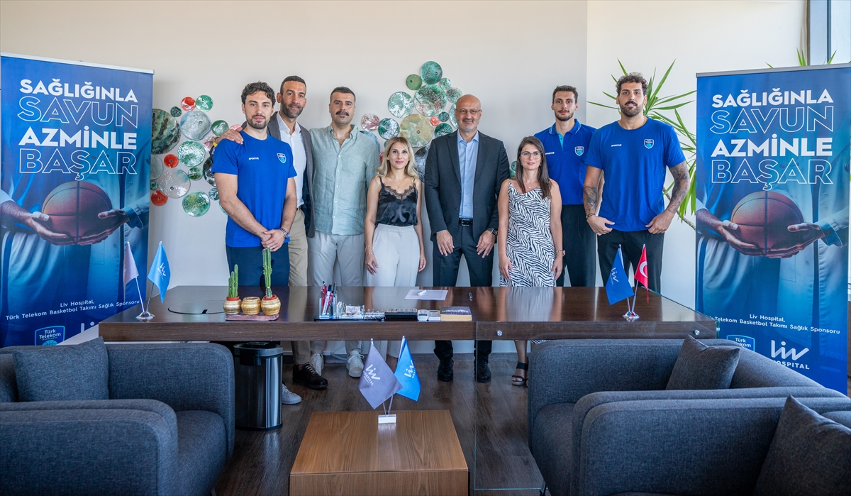 Türk Telekom Basketbol Takımı, Liv Hospital'la sponsorluk anlaşması imzaladı