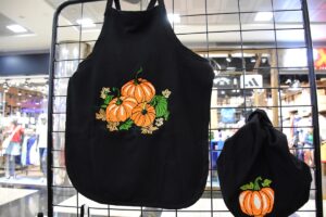 ANTALYA (AA) – Antalya'da Lösemili Çocuklar Vakfı (LÖSEV) koordinesindeki "Annemin