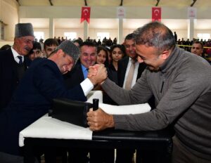 ARDAHAN (AA) – Ardahan'da 19 Eylül Gaziler Günü dolayısıyla düzenlenen