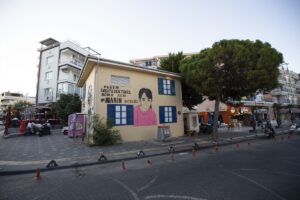 AYDIN (AA) – Aydın'ın Didim ilçesinde bir turizmci, iş yerinin