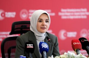 ANKARA (AA) – Aile ve Sosyal Hizmetler Bakanı Mahinur Özdemir