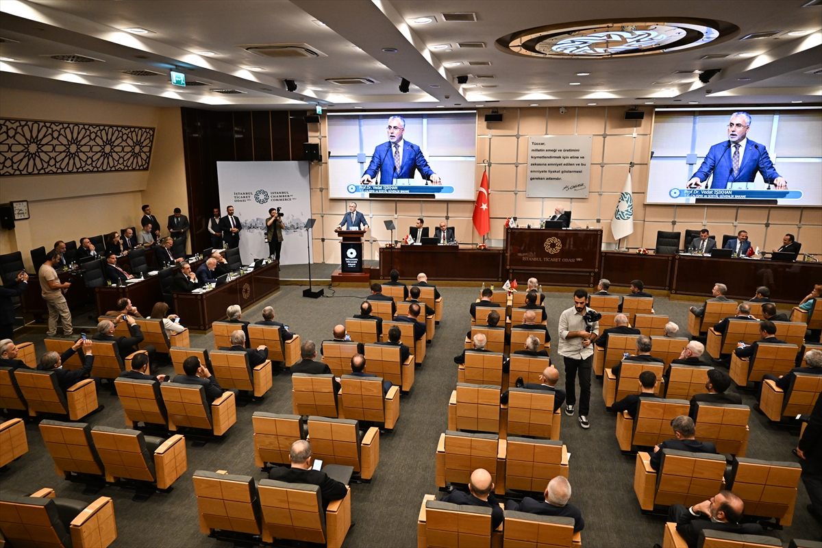 Çalışma ve Sosyal Güvenlik Bakanı Işıkhan, İTO Meclis Toplantısı'nda konuştu: