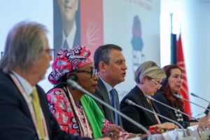 ANKARA (AA) – CHP Genel Başkanı Özgür Özel, "Küresel ve