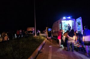 ÇORUM (AA) – Çorum'da hafif ticari aracın devrilmesi sonucu yaralanan