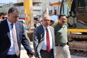 ADIYAMAN (AA) – Adıyaman'da, 6 Şubat 2023'teki depremlerde yıkılan Grand