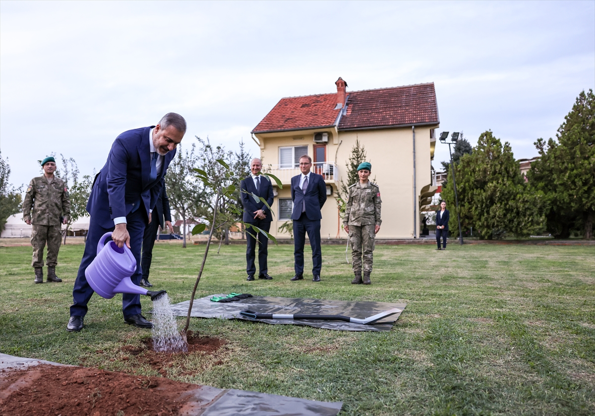 Dışişleri Bakanı Fidan, Kosova'ya desteklerinin tam olduğunu söyledi