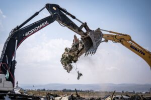 - Havalimanında yaklaşık 13 yıldır bekletilen ve bu yılın başında