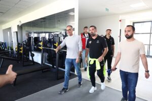 KAYSERİ (AA) – Erciyes Yüksek İrtifa Kamp Merkezi'ni ziyaret eden