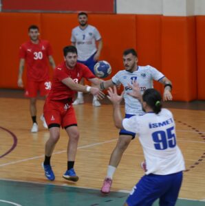 - Güneysuspor: 36 - İzmir Büyükşehir Belediyespor: 27
