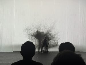 İSTANBUL (AA) – Japon ressam Hokusai'nin hayatına odaklanan performans "The