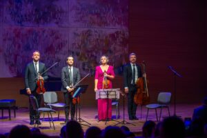 İSTANBUL (AA) – İstanbul Devlet Opera ve Balesi (İDOB) sanatçıları