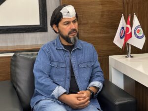 KASTAMONU (AA) – Kastamonu'da, okulda öğretmeni darbeden veli gözaltına alındı.