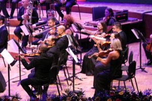 ÜSKÜP (AA) – Kuzey Makedonya'nın başkenti Üsküp'te bağımsızlığın 33. yıl