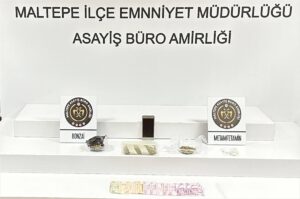 İSTANBUL (AA) – Maltepe'de uyuşturucu ticareti yaptığı iddiasıyla gözaltına alınan