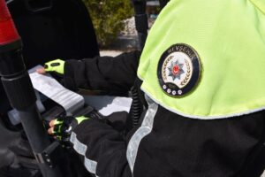 NEVŞEHİR (AA) – Nevşehir'de drift yaparak çevreyi rahatsız eden ve