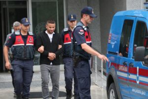 SAMSUN (AA) – Samsun'un Havza ilçesinde, iki otomobilin çarpışması sonucu