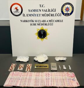 SAMSUN (AA) – Samsun'da düzenlenen narkotik operasyonunda 25 şüpheli gözaltına