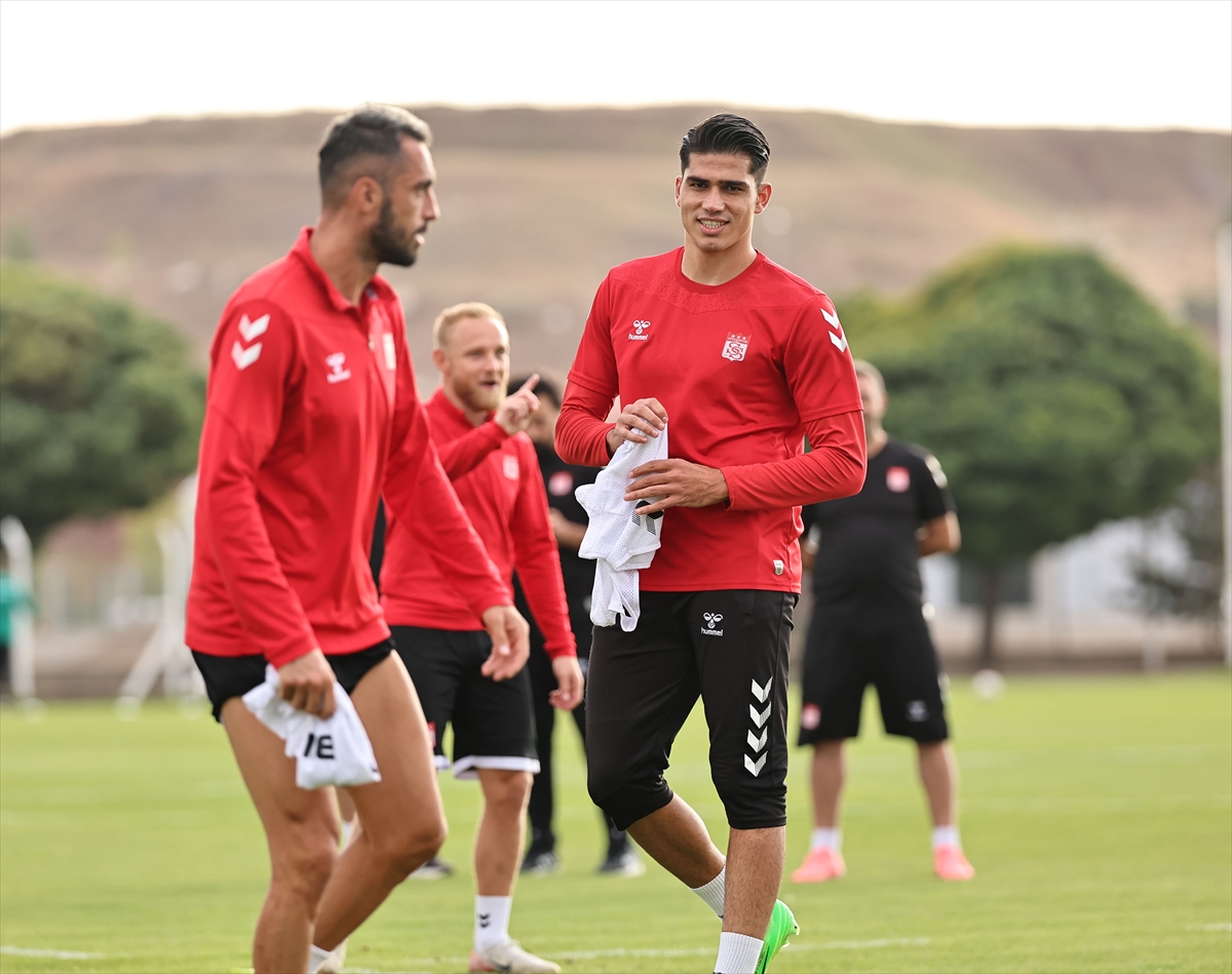 Sivasspor, Gaziantep FK maçının hazırlıklarına devam etti