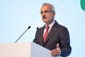 İSTANBUL (AA) – Ulaştırma ve Altyapı Bakanı Abdulkadir Uraloğlu, "Türkiye