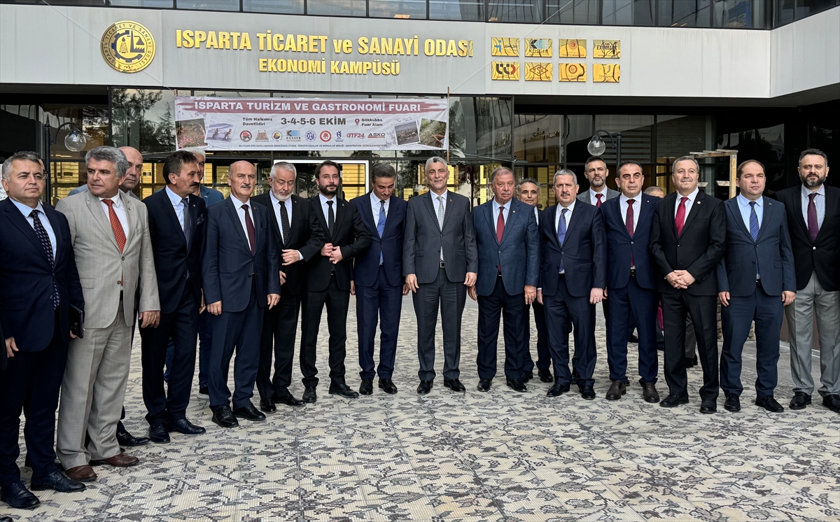 Ticaret Bakanı Bolat, Isparta'da Sivil Toplum Kuruluşları Toplantısı'nda konuştu: