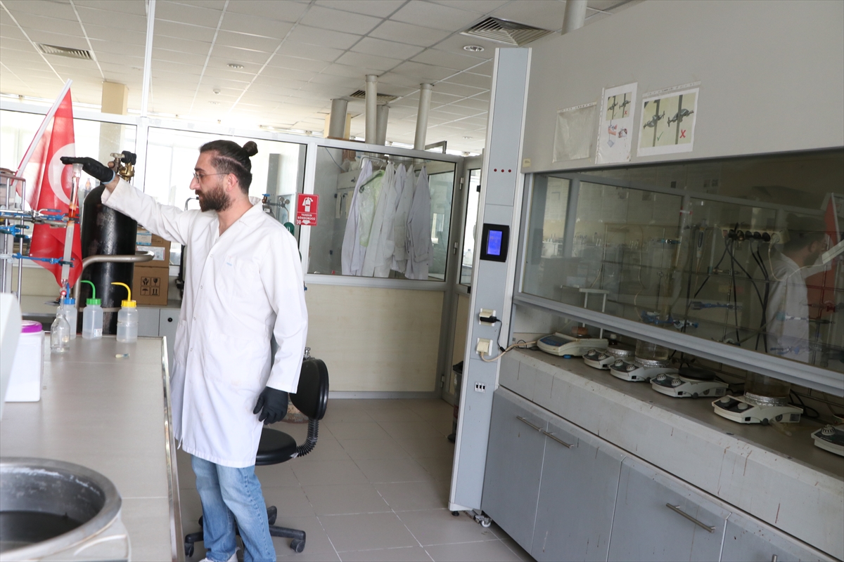 ERZURUM (AA) – Atatürk Üniversitesinde araştırma görevlisi Volkan Akyıldız'ın ABD'deki