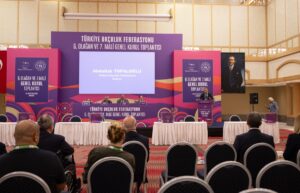 ANKARA (AA) – Türkiye Okçuluk Federasyonunun olağan genel kurulunda Abdullah