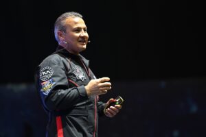 ANTALYA (AA) – Türkiye'nin ilk astronotu Alper Gezeravcı, Antalya'da düzenlenen