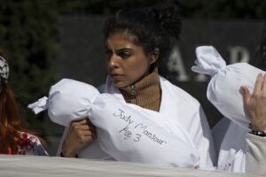 WASHINGTON (AA) – ABD'nin başkenti Washington'da bir grup Filistin destekçisi