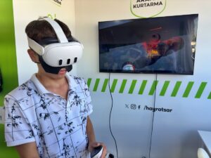 - Hayrat İnsani Yardım Derneği, geliştirdiği yazılımla afet ve arama