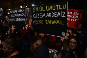 ANKARA (AA) – CHP Kadın Kolları Genel Başkanlığınca "11 Ekim