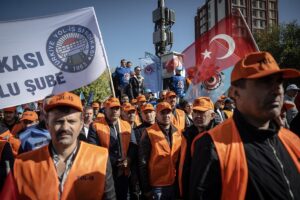 ANKARA (AA) – TÜRK-İŞ Genel Başkanı Ergün Atalay, gelir vergisi