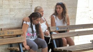 ANTALYA (AA) – Antalya'nın Kepez ilçesinde bir zanlı, tartıştığı genci