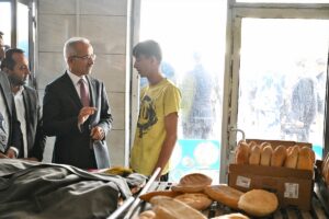 MALATYA (AA) – Ulaştırma ve Altyapı Bakanı Abdulkadir Uraloğlu, Malatya'da