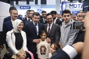 İSTANBUL (AA) – Baykar Yönetim Kurulu Başkanı Selçuk Bayraktar, savunma