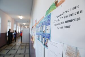 SOFYA (AA) – Bulgaristan'da seçmenler ülkedeki siyasi istikrarsızlığa son vermek