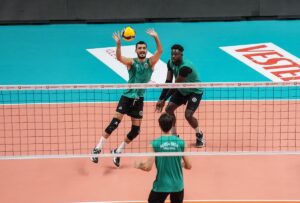 BURSA (AA) – SERGEN SEZGİN – Voleybol SMS Grup Efeler