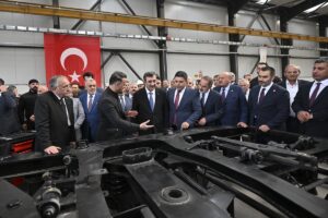 KIRIKKALE (AA) – Cumhurbaşkanı Yardımcısı Cevdet Yılmaz, "Demir yolu ağımızı